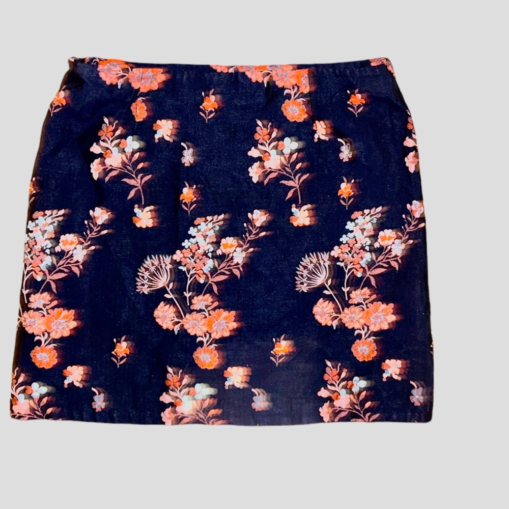 MSSP Max Studio Navy & Pink Coral Floral Mini Skirt~ Size 8